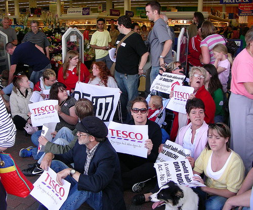 Porthmadog Tesco blockade 1