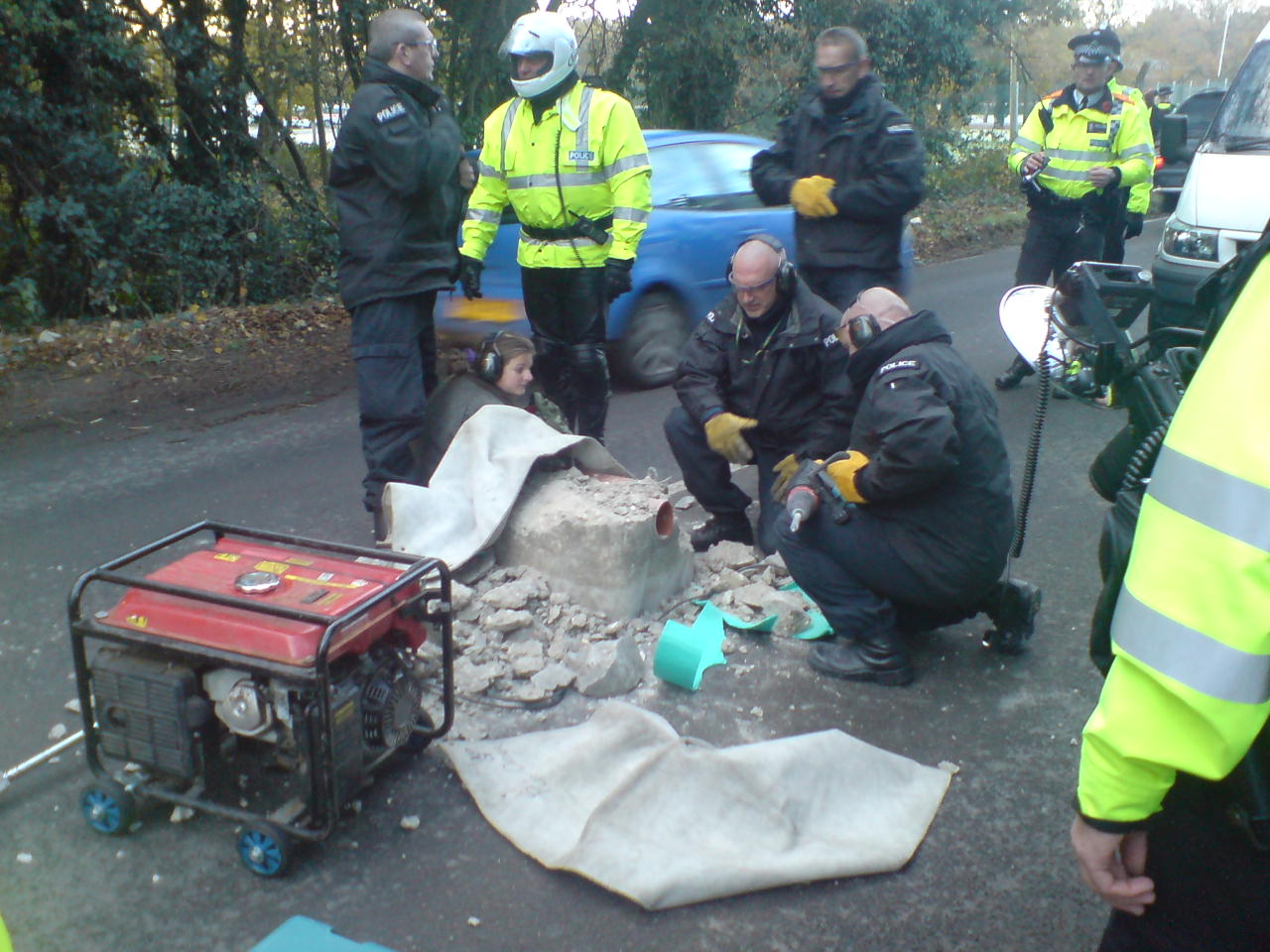 Aldermaston concrete lock-on 3