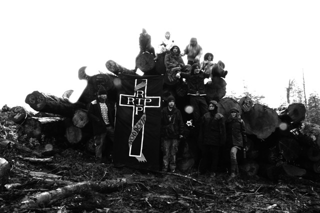 TN47C logging protest (1)