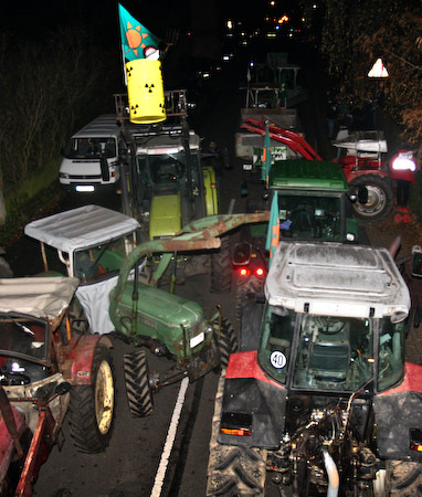 Castor tractor blockade