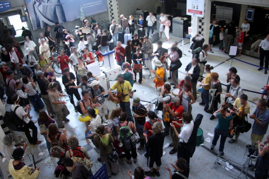 Nantes airport occupation