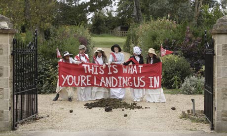 Climate Rush dump dung at Clarkson's