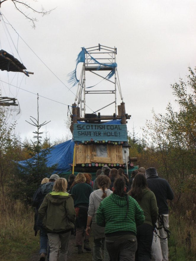 Community walk past Mainshill fort