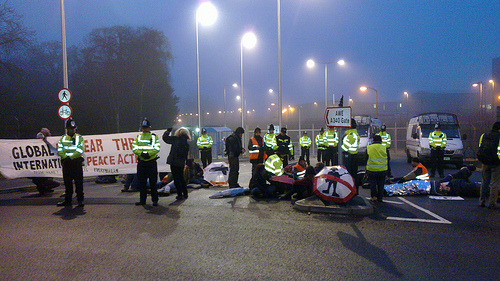 Aldermaston construction gate blockade