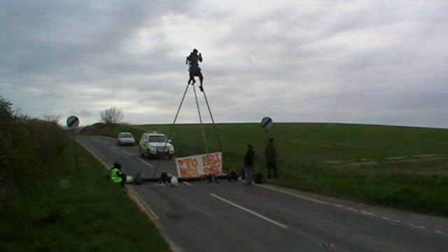 Bacton 2010 Shell solidarity blockade 4