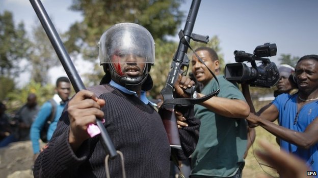 Police officer at Lang'ata school